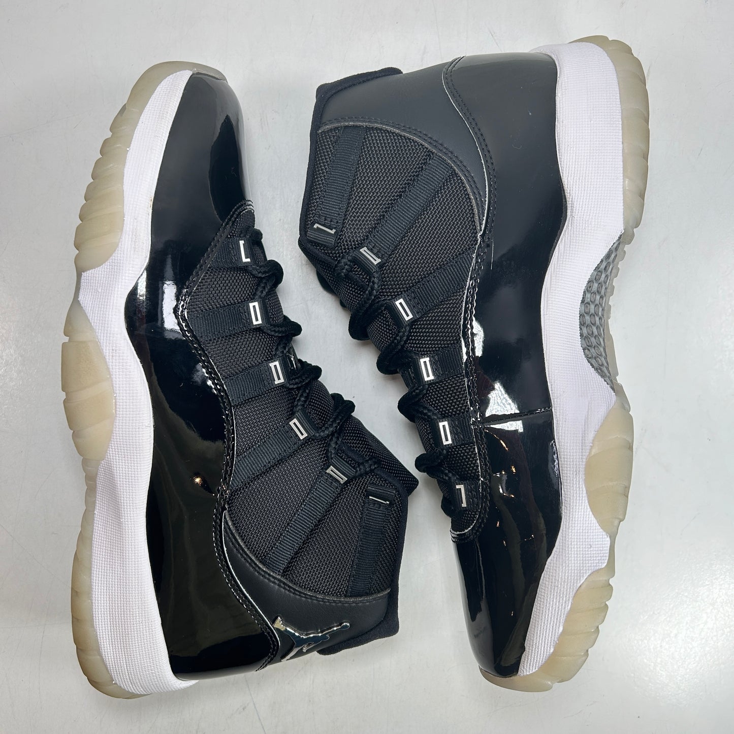 CT8012 011 Jordan 11 Jubilee [USED] - 9.5 M (Used) (No Box)