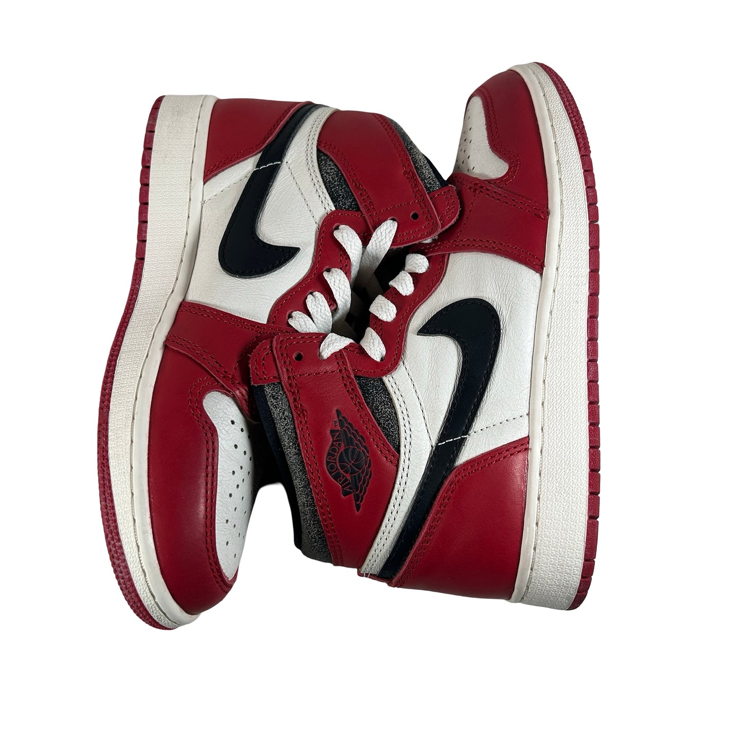 FD1437 612 Jordan 1 Retro High OG Chicago Lost and Found (GS) [USED] - 4 Y (Used) (No Box)