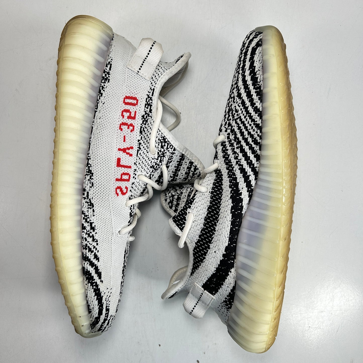 CP9654 Yeezy 350 V2 Zebra [USED] - 11 M (Used)