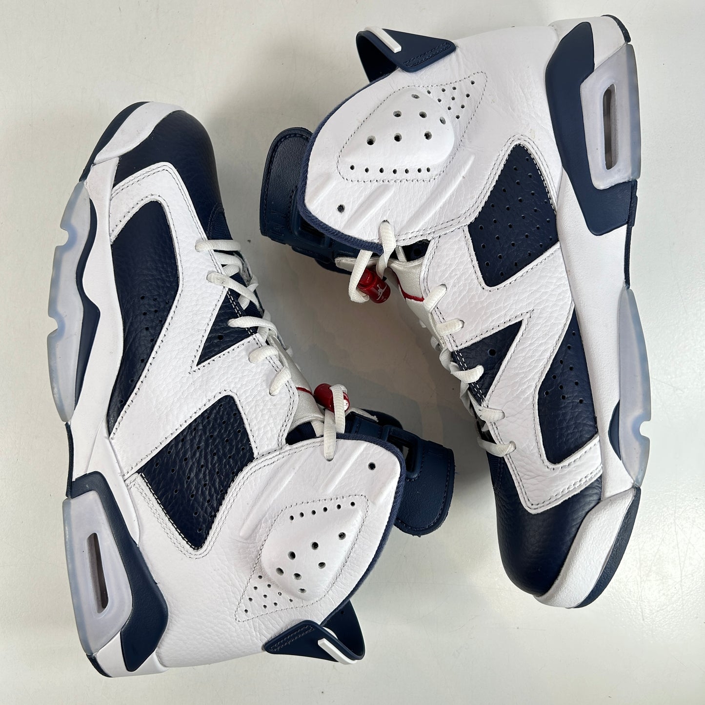 CT8529 164 Jordan 6 Retro Olympic (2024) - 11 M (Used)