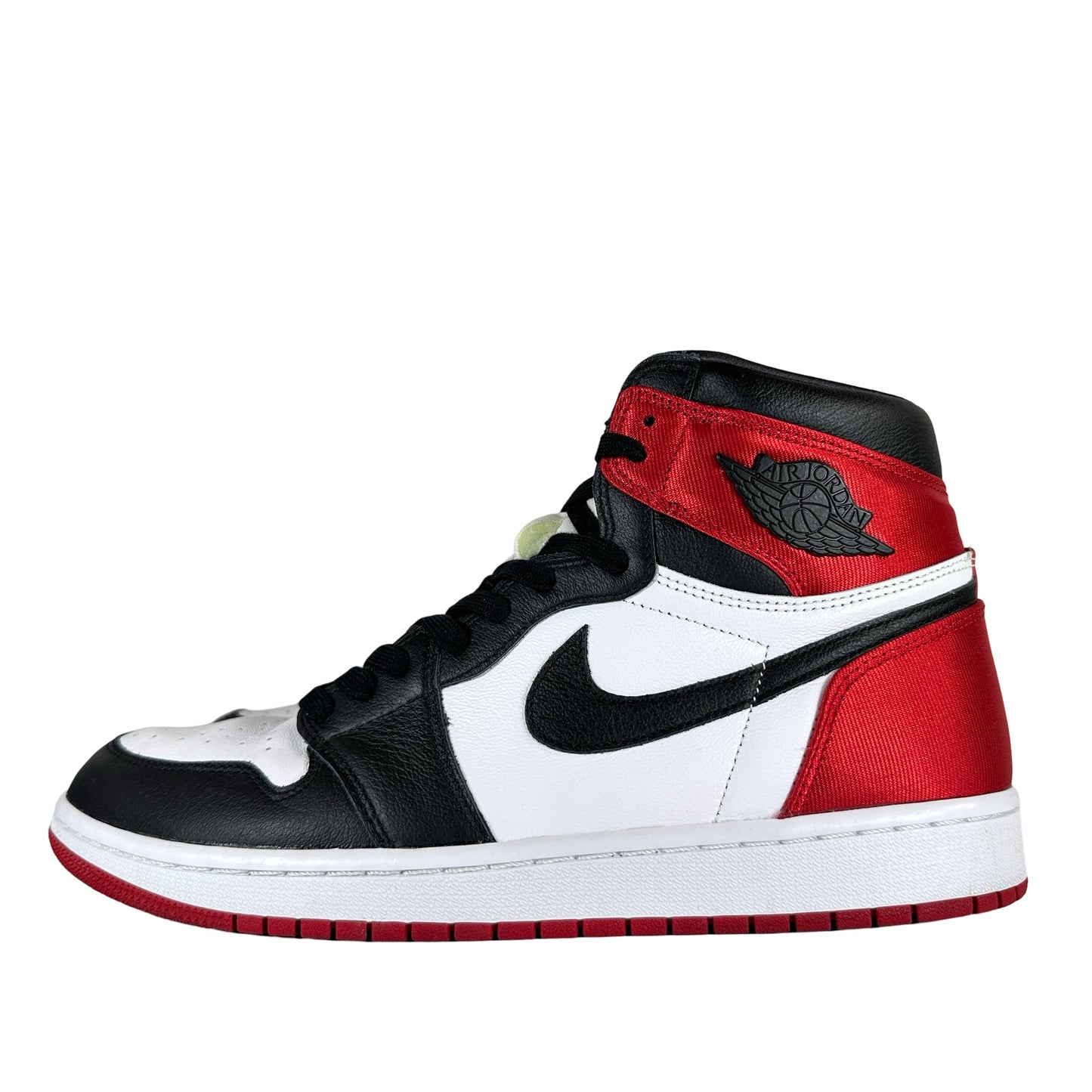 CD0461 016 AJ1 Satin Black Toe [USED] - 11.5 W (Used)