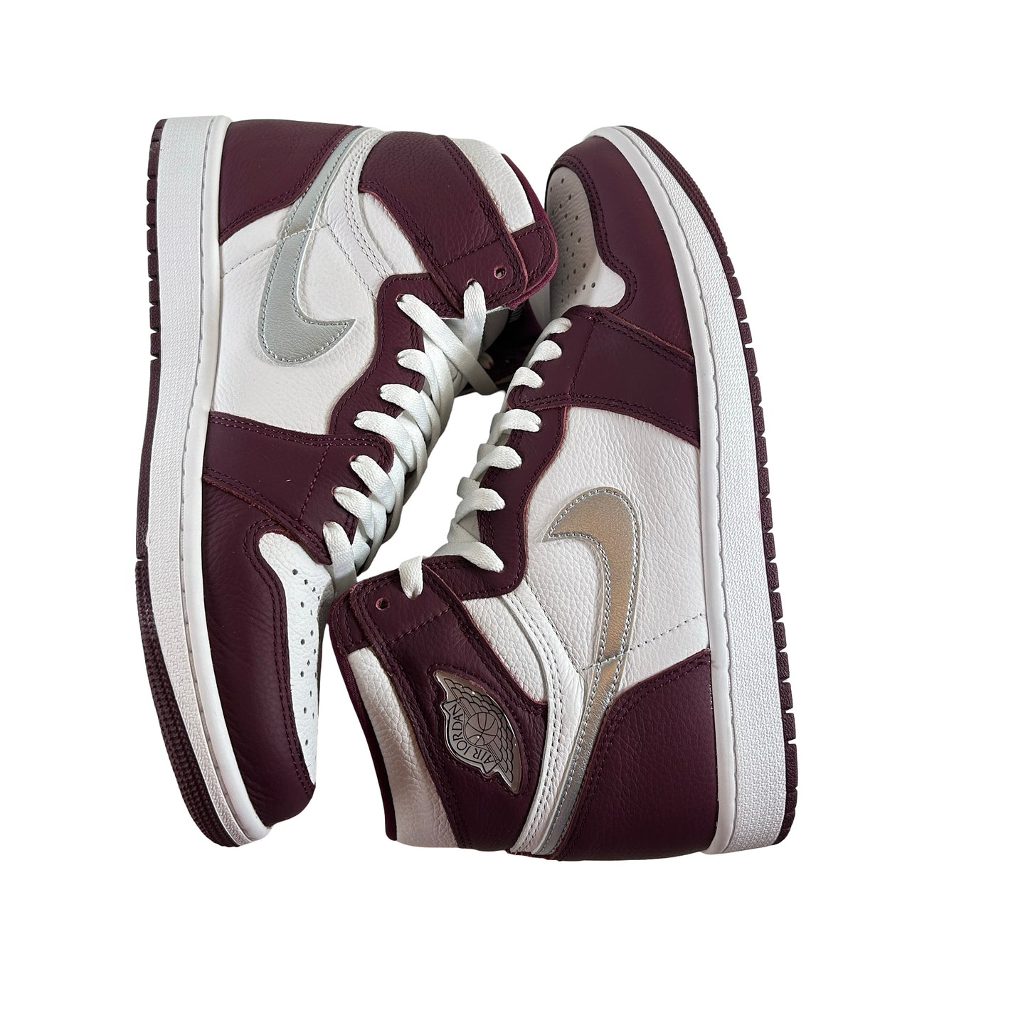 555088 611 Jordan 1 Retro High OG Bordeaux [USED] - 10 M (Used) (Replace Box)