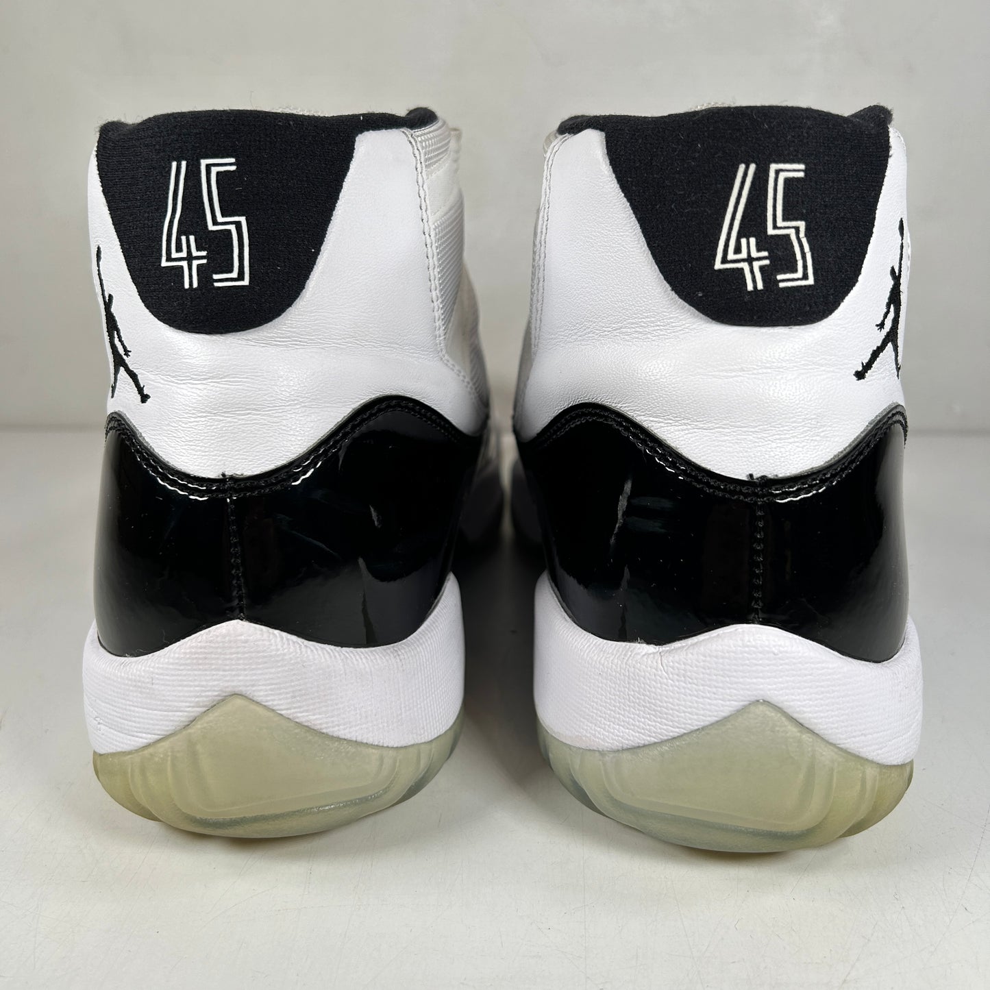 378037 100 Jordan 11 Concord [USED] - 12 M (Used)