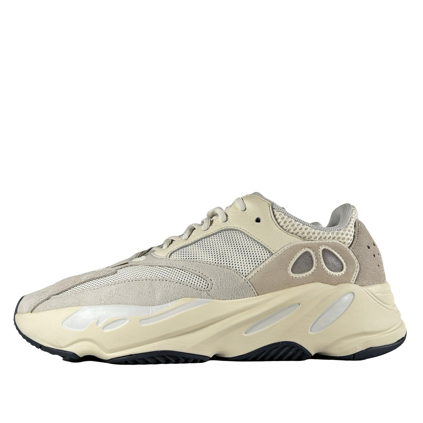 EG7596 Adidas Yeezy Boost 700 Inertia [USED] - 12.5 M (VNDS)