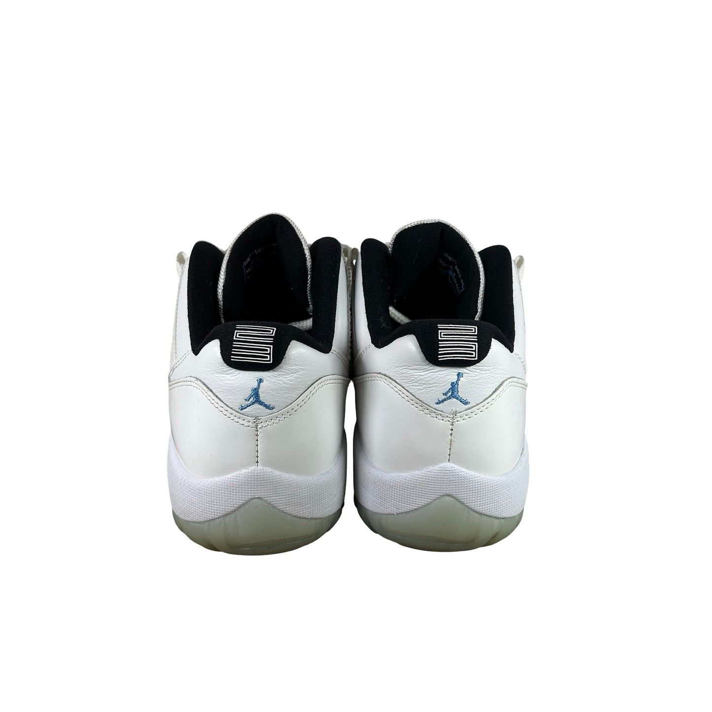 AV2187 117 Jordan 11 Bajo Leyenda Azul