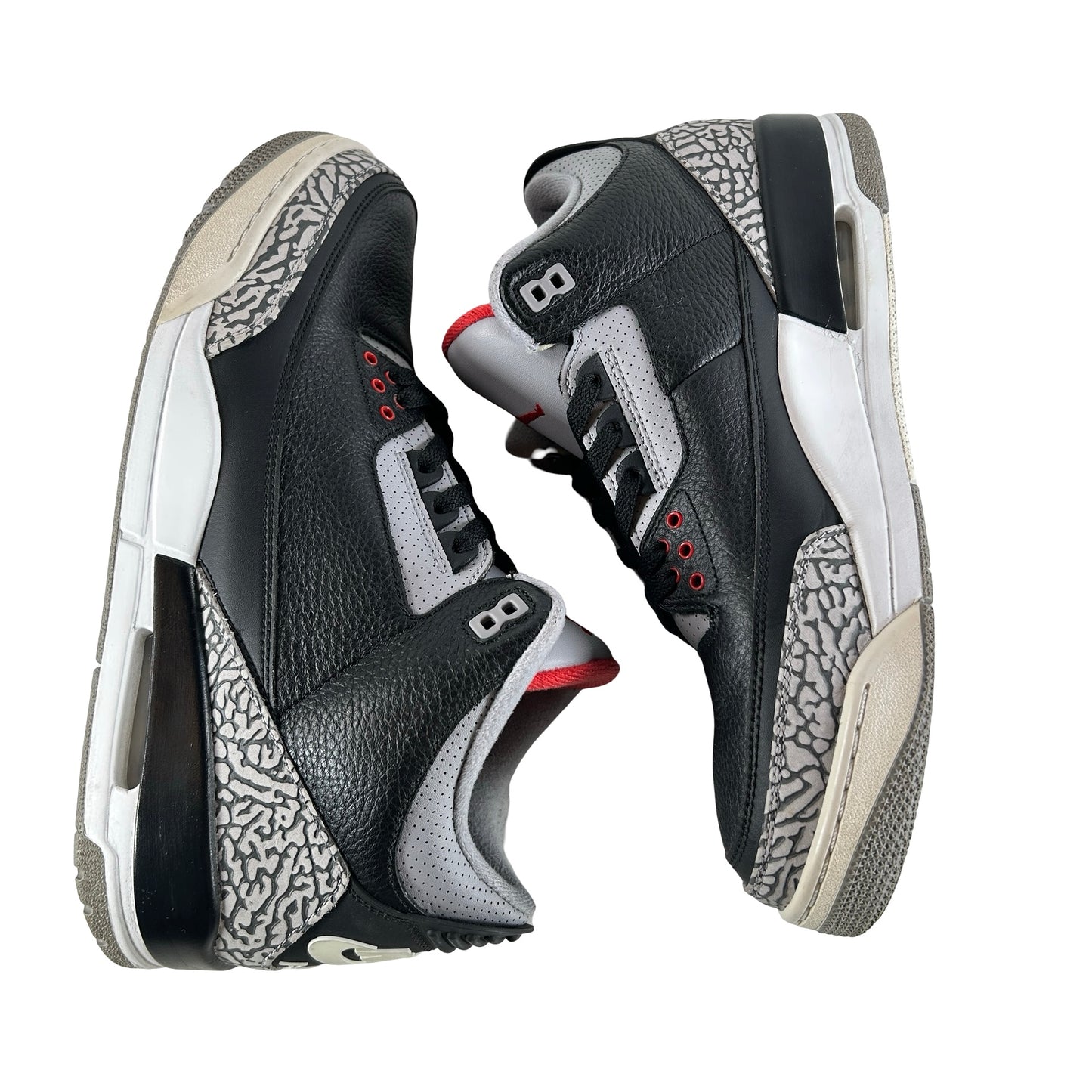 854262 001 Jordan 3 Black Cement 2018 [USED] - 12 M (Used3)