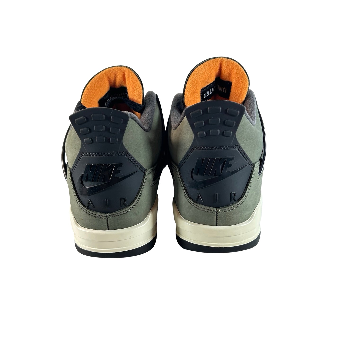 IB1519 200 Jordan 4 Retro OG SP Undefeated (2025) [USED] - 8 M (Used10)