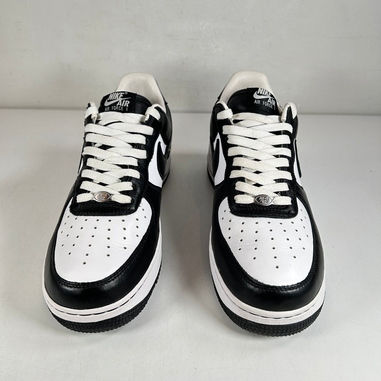 FJ5756 100 Nike Air Force 1 Low QS Terror Squad Blackout [USED] - 9 M (Used2)