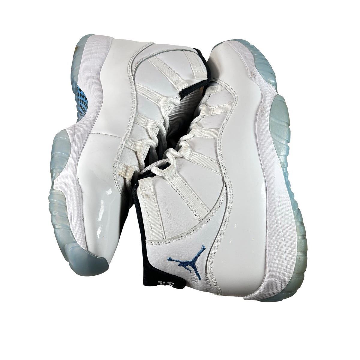 CT8012 104 Jordan 11 Retro Legend Blue (2024) [USED] - 11.5 M (Used) (No Box)