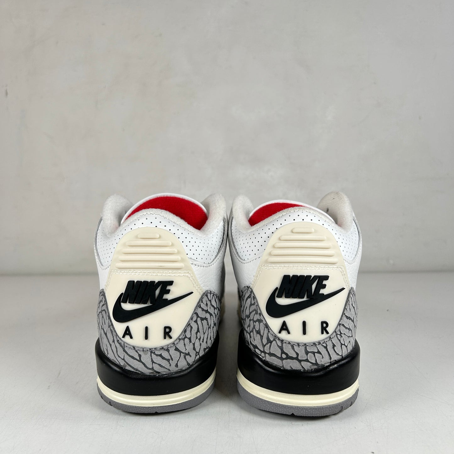 DM0967 100 Jordan 3 Retro White Cement Reimagined (GS) [USED] - 5 Y (Used2)