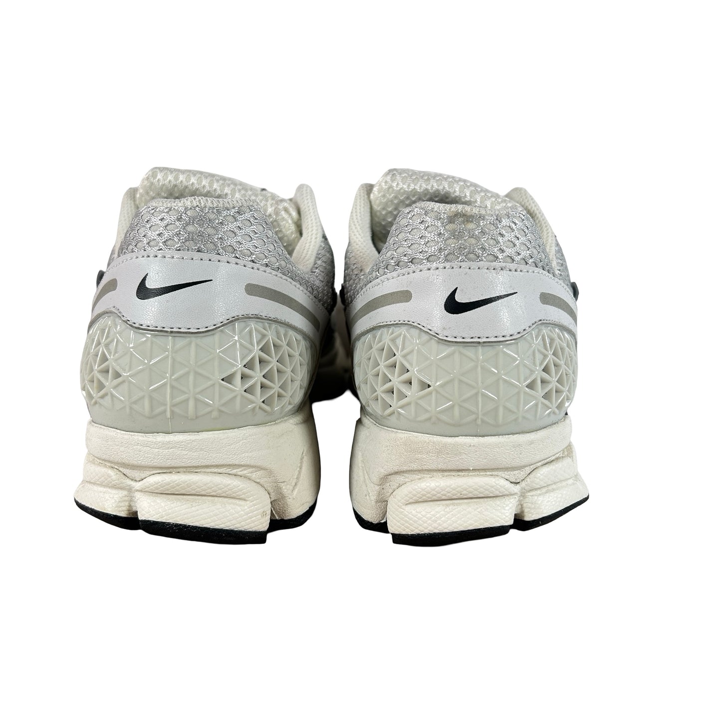 FD0884 025 Nike Zoom Vomero 5 Photon Dust Metallic Silver W [USED] - 10 W (Used3)