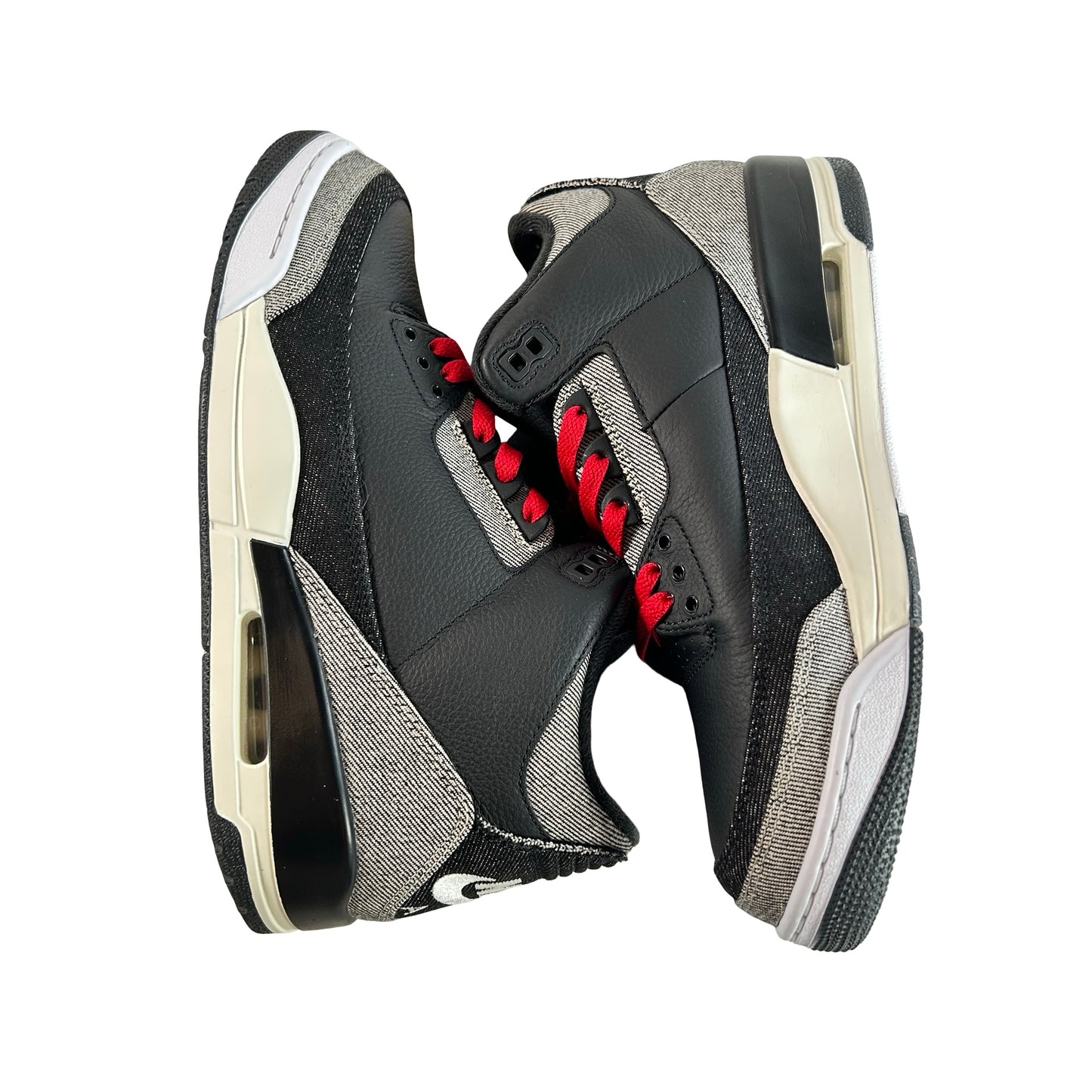 IR0914 400 Jordan 3 Retro Levi’s Black [USED] - 9.5 M (Used)