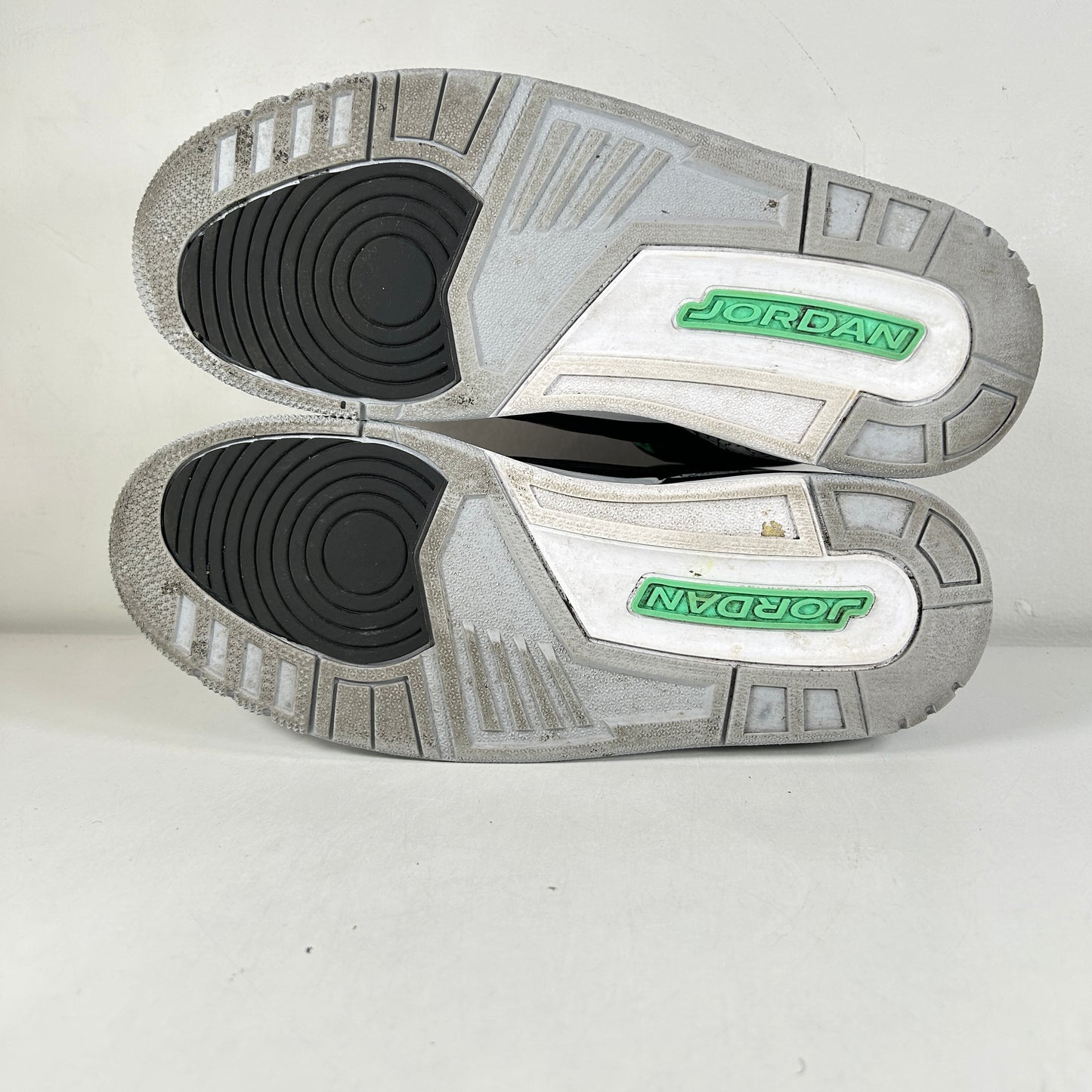 CT8532 031 Jordan 3 Retro Green Glow [USED] - 10 M (Used2)