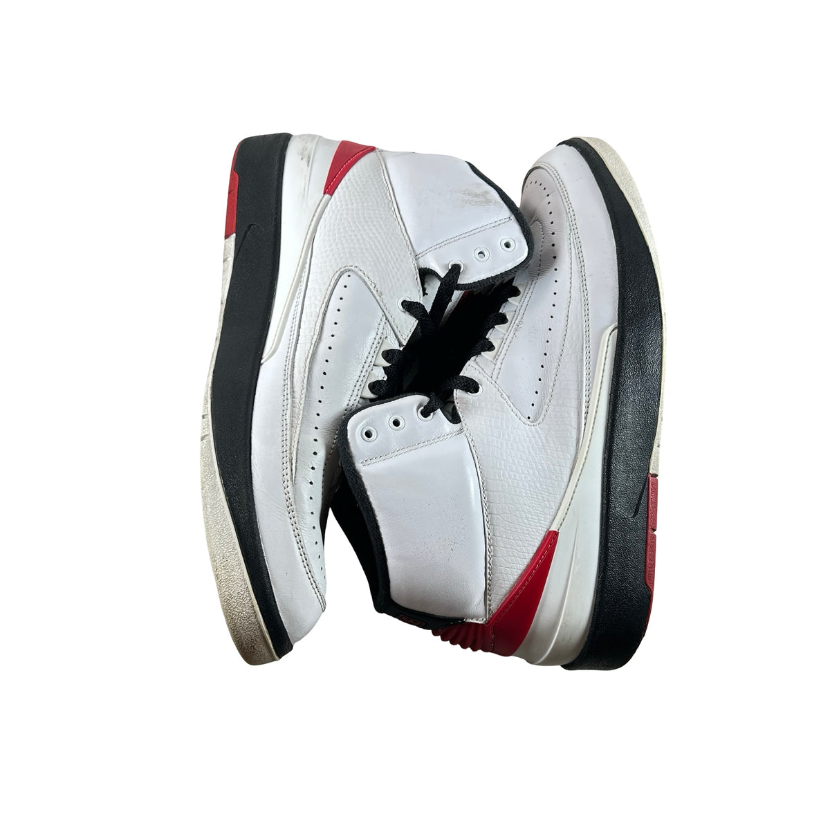 DX2454 106 Jordan 2 Retro OG Chicago (2022) [USED] - 9.5 M (Used2) (Replace Box2)
