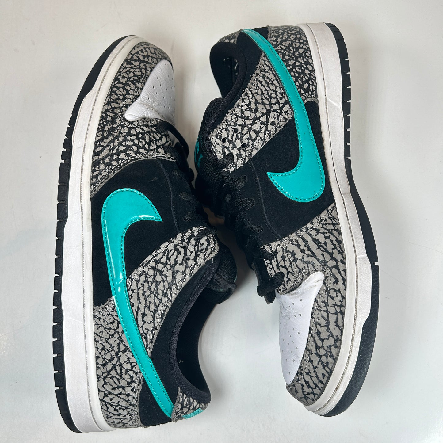 BQ6817 009 Nike SB Dunk Low atmos Elephant [USED] - 11 M (Used)