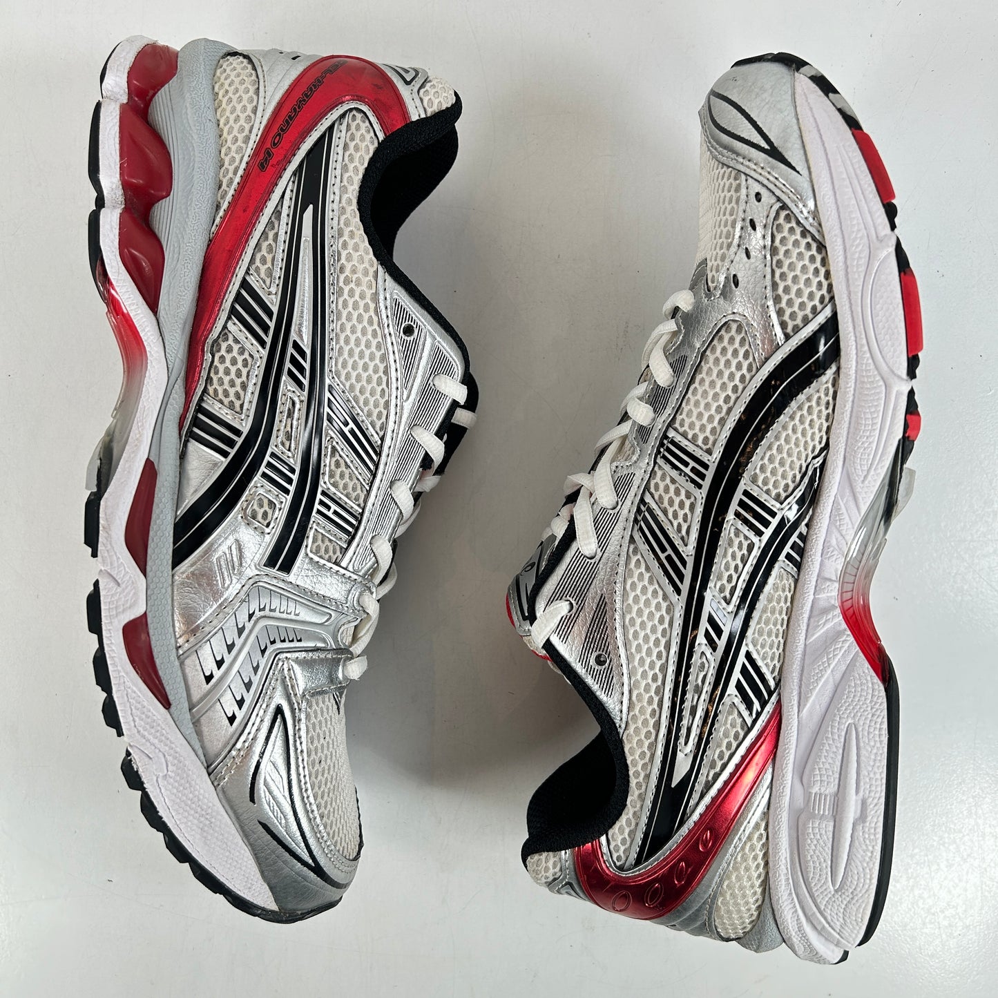 1201A019 103 ASICS Gel-Kayano 14 White Classic Red [USED] - 10.5 M (Used)