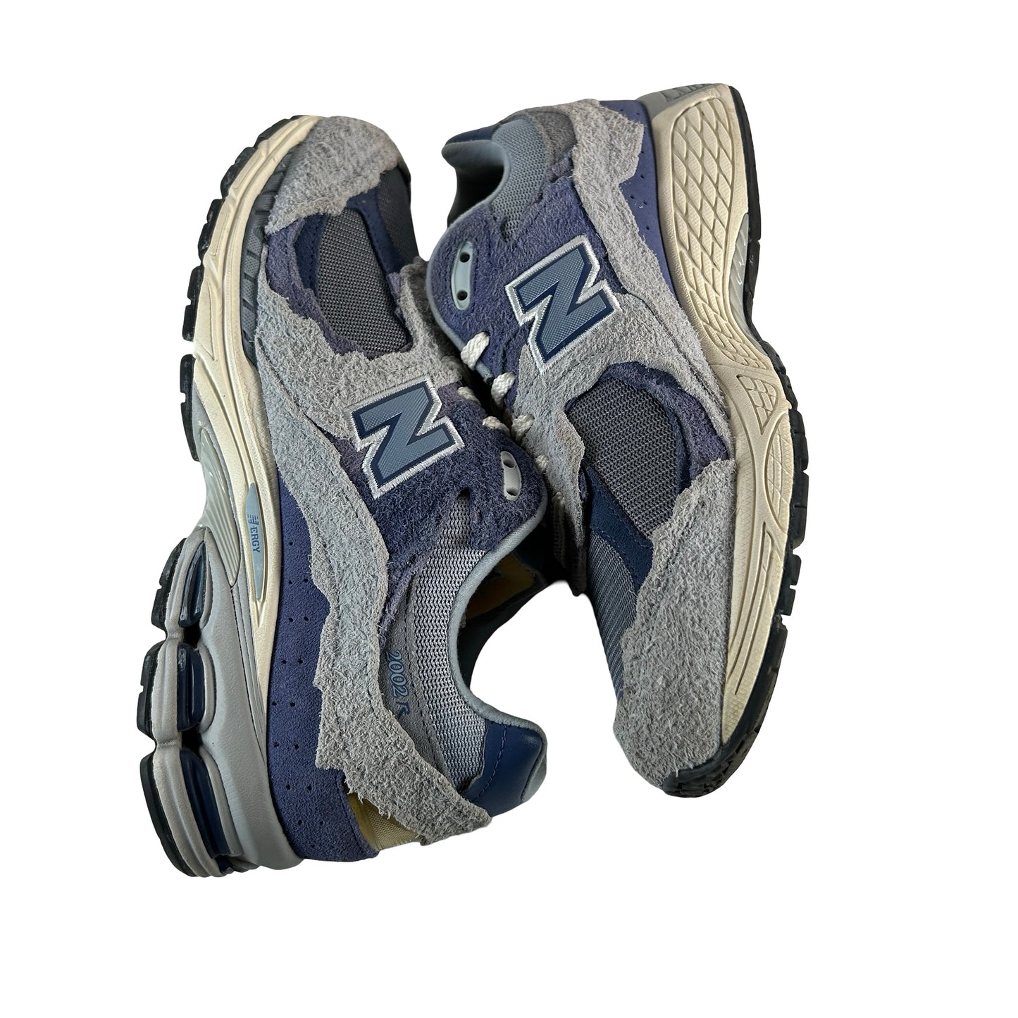 M2002RDI New Balance 2002R Protection Pack Light Arctic Grey Purple [USED] - 10.5 M (Used)