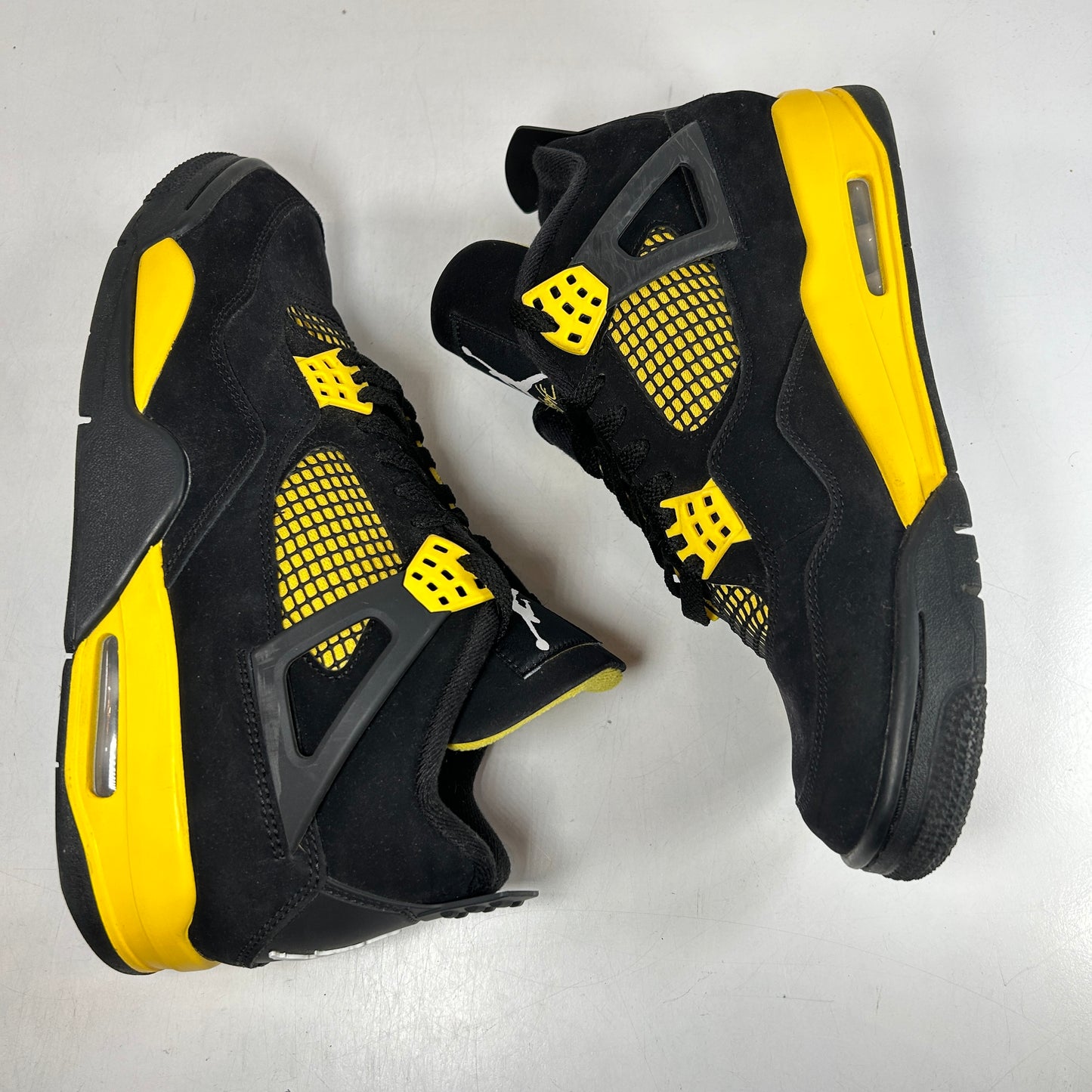 DH6927 017 Jordan 4 Retro Thunder (2023) [USED] - 10 M (Used) (No Box2)