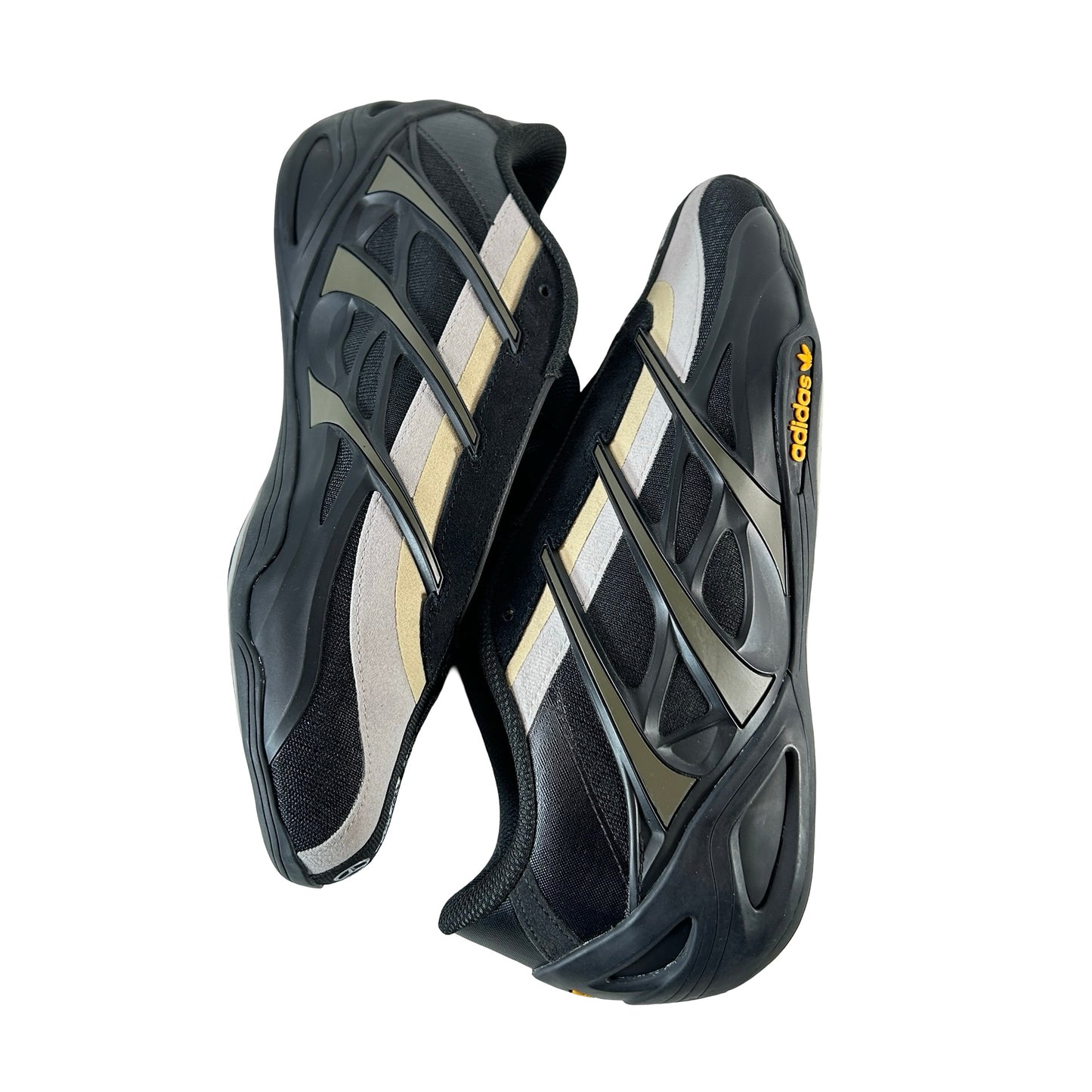 HQ2570 adidas Adiracer GT Bad Bunny x Mercedes AMG Branch Sand [USED] - 8.5 M (Used)