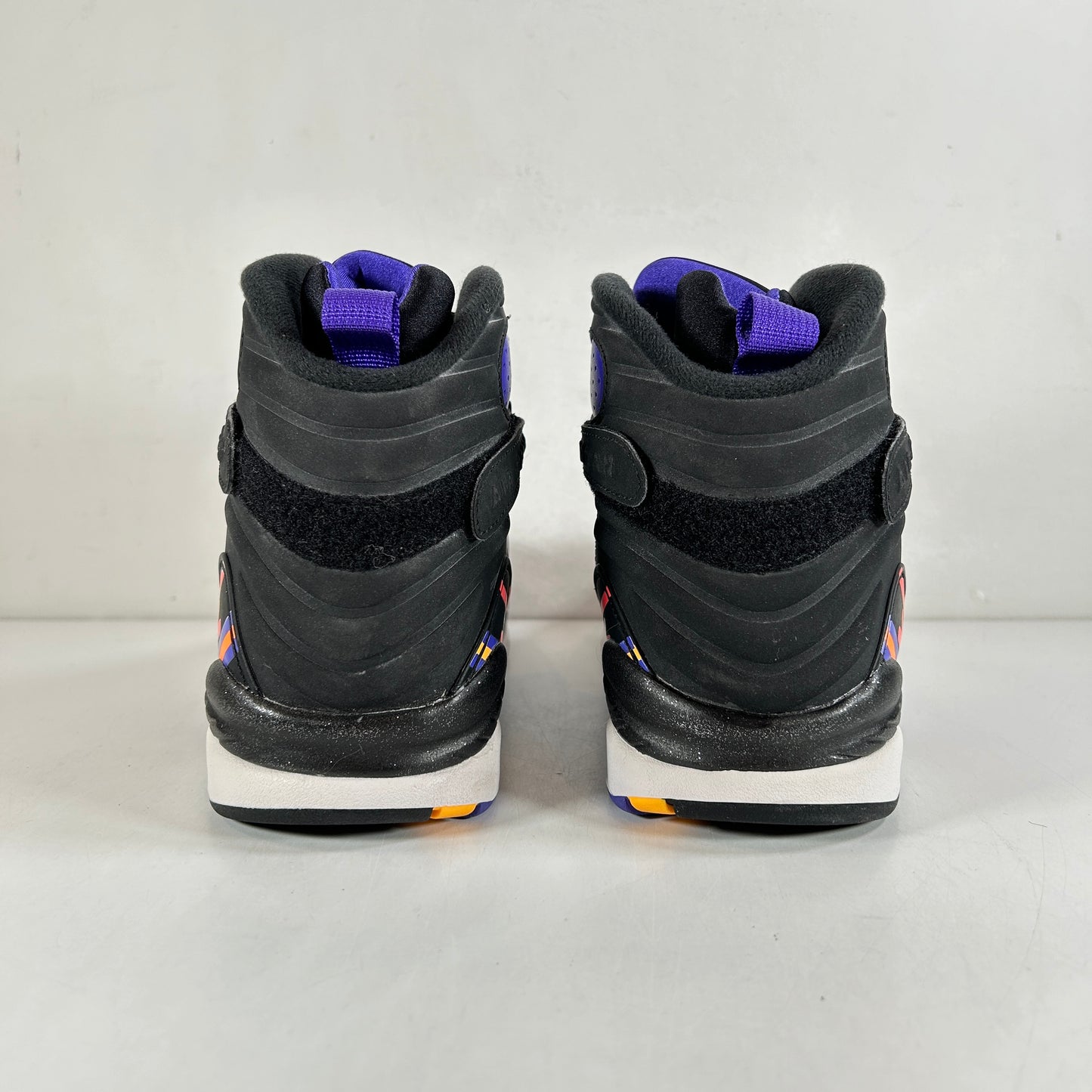 305381 142 Jordan 8 Retro Three Peat [USED] - 10.5 M (VNDS) (Replace Box)