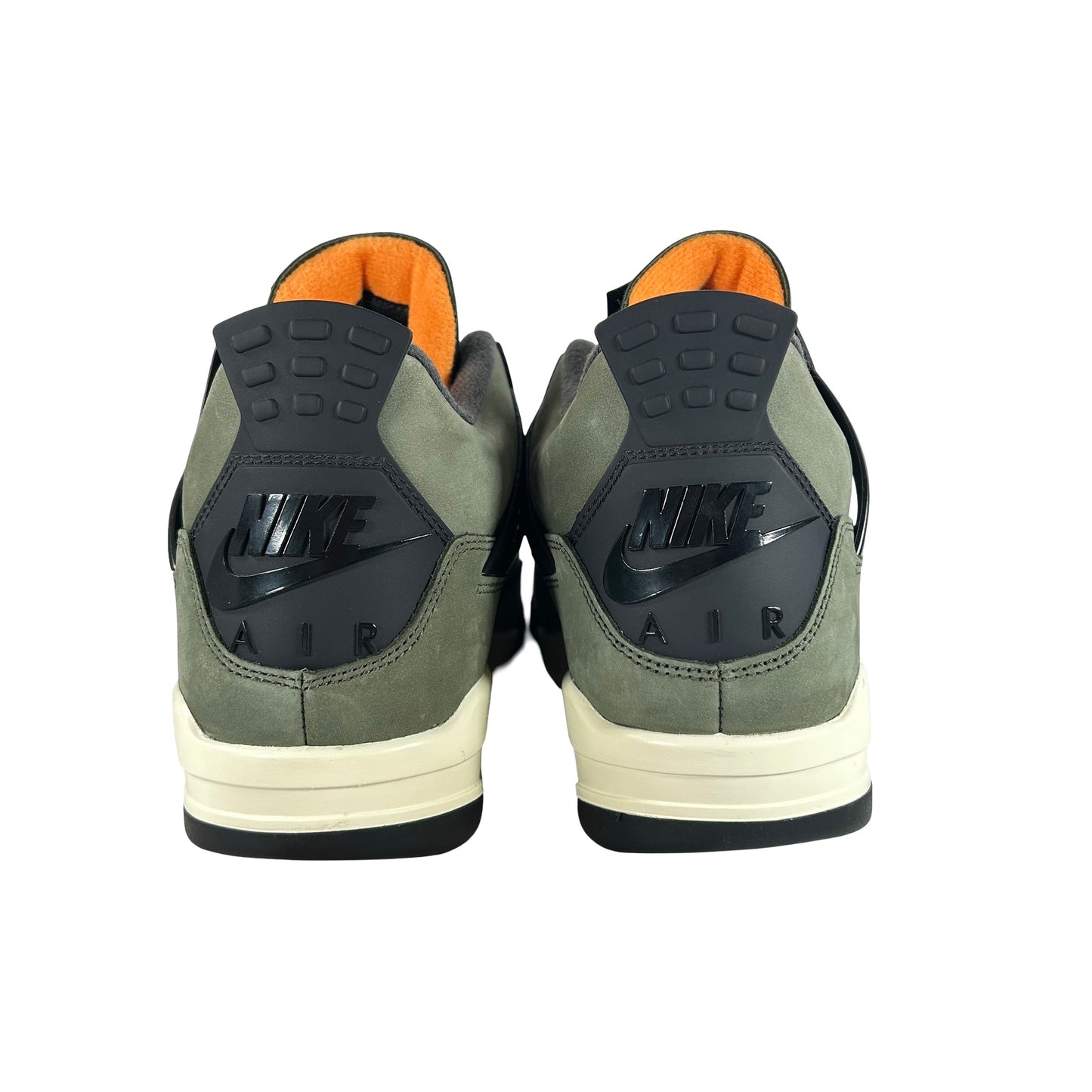 IB1519 200 Jordan 4 Retro OG SP Undefeated (2025) [CONDITIONAL] - 10 M (Slight Creasing)