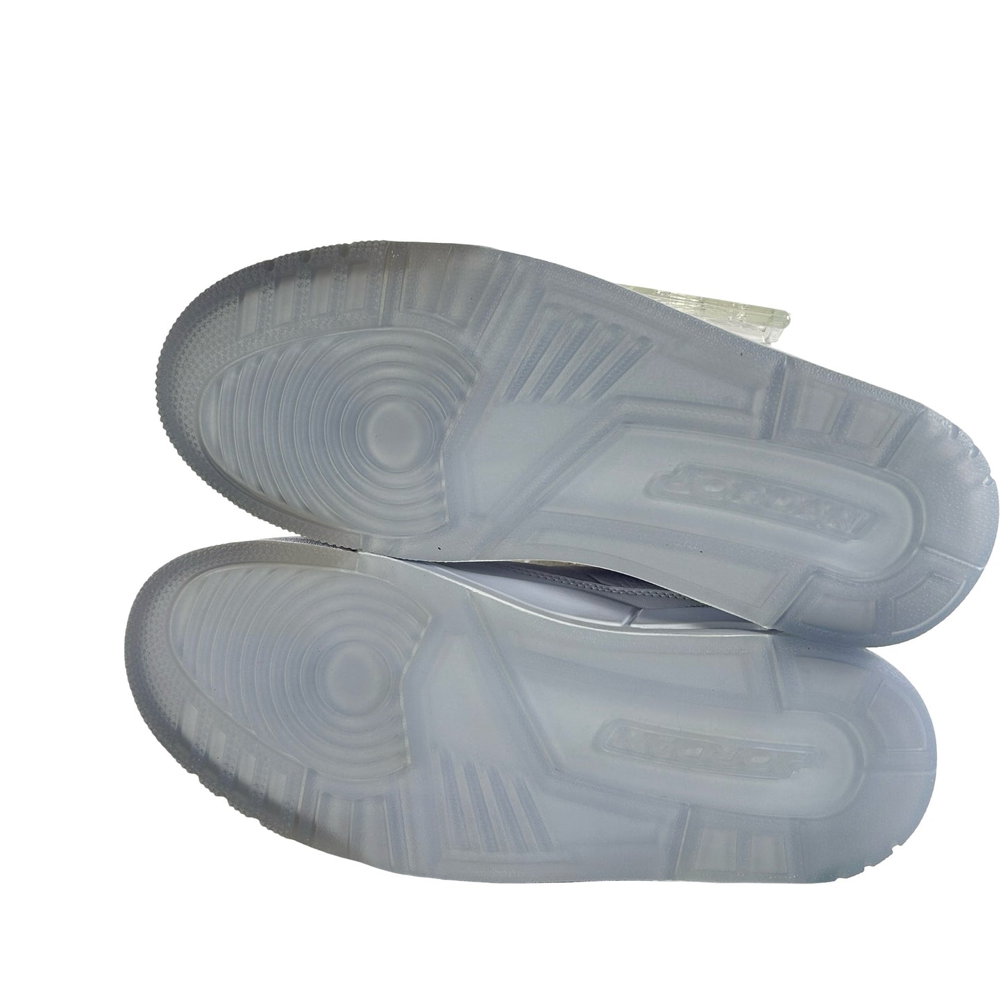136064 111 Jordan 3 Retro Pure White (2018) [CONDITIONAL] - 8.5 M (Crease on right shoe)