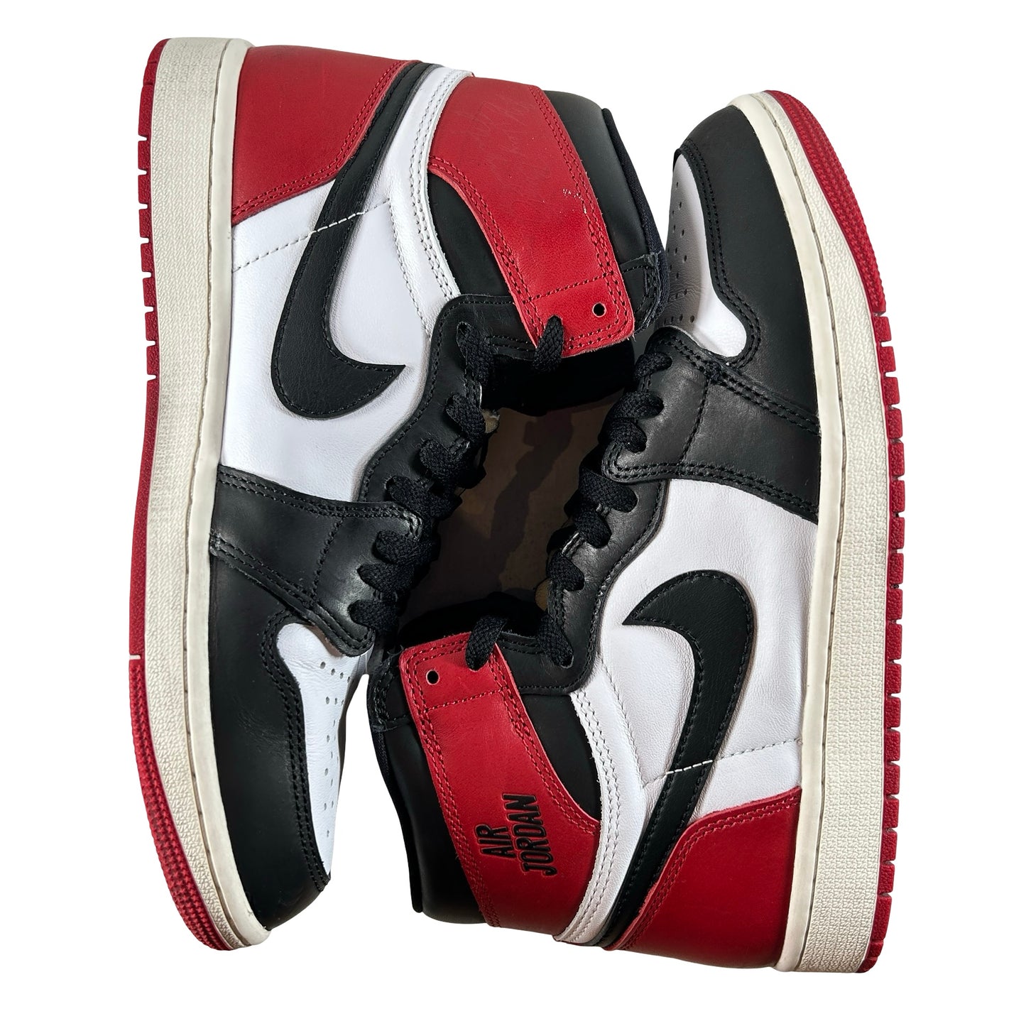 DZ5485 106 Air Jordan 1 High OG Black Toe Reimagined [USED] - 9 M (Used5)