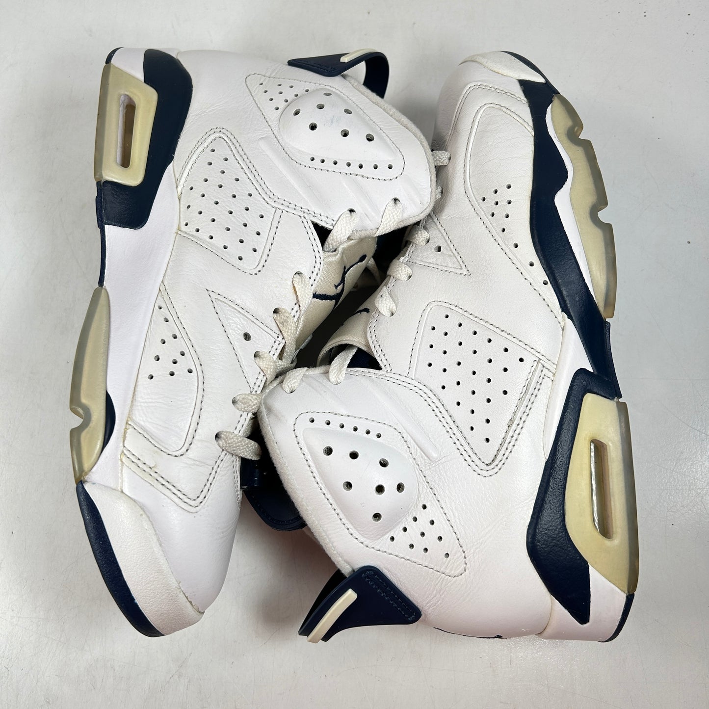 CT8529 141 Jordan 6 Retro Midnight Navy (2022) [USED] - 9.5 M (Used)