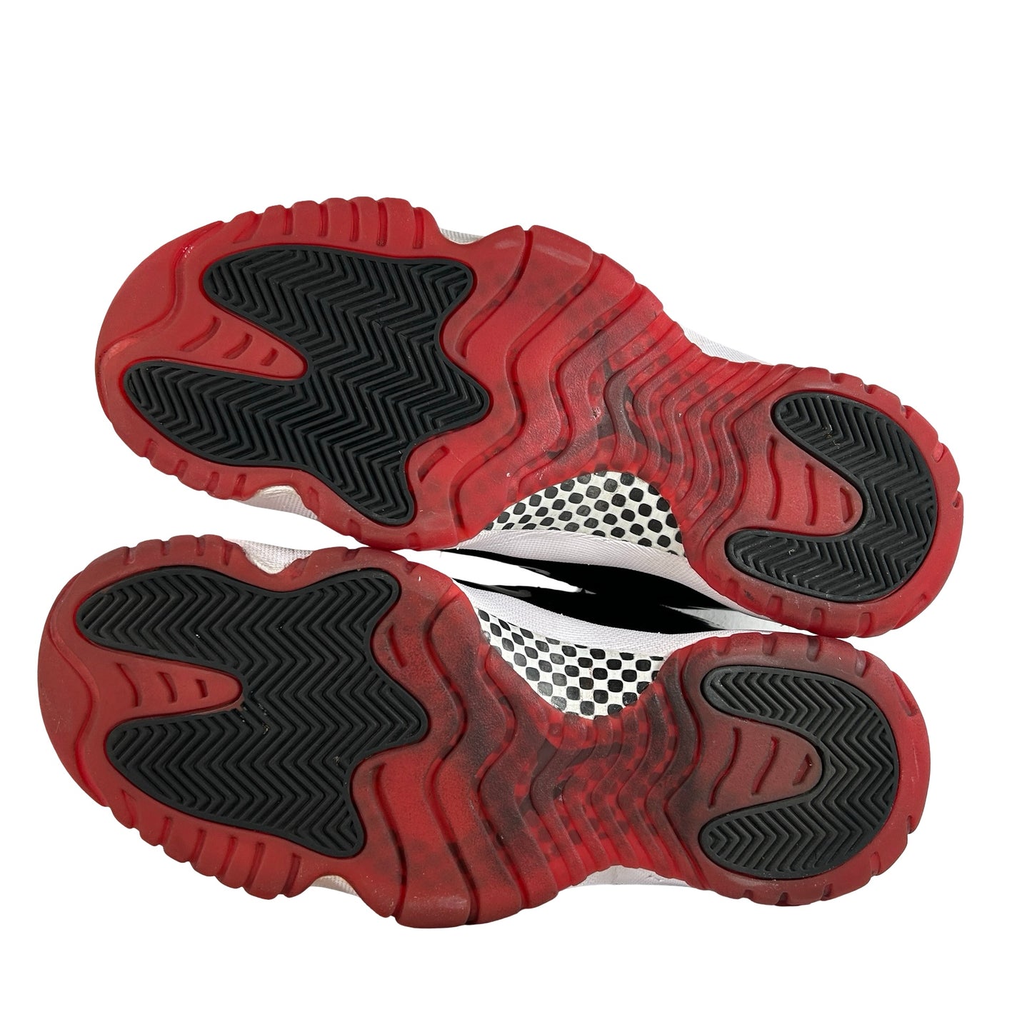 378037 061 Jordan 11 Bred (2019) [USED] - 9.5 M (Used) (No Box)