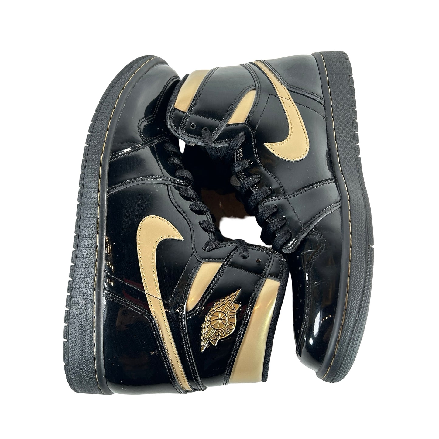 555088 032 Jordan 1 Black/Gold [USED] - 12 M (Used)