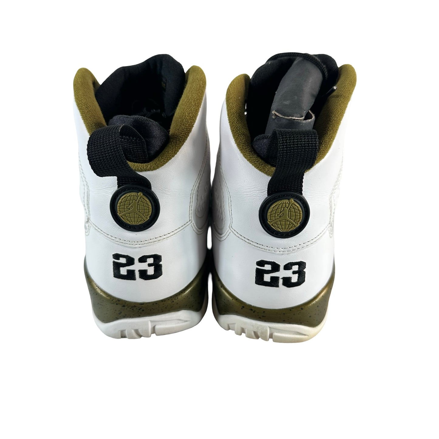 302370 109 Jordan 9 Retro Statue [USED] - 12 M (Used) (No Box)