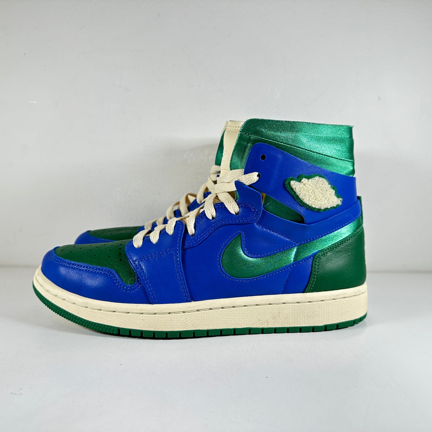 DJ1199 400 Jordan 1 High Zoom Air CMFT Aleali May Califia [USED] - 8.5 W (Used)