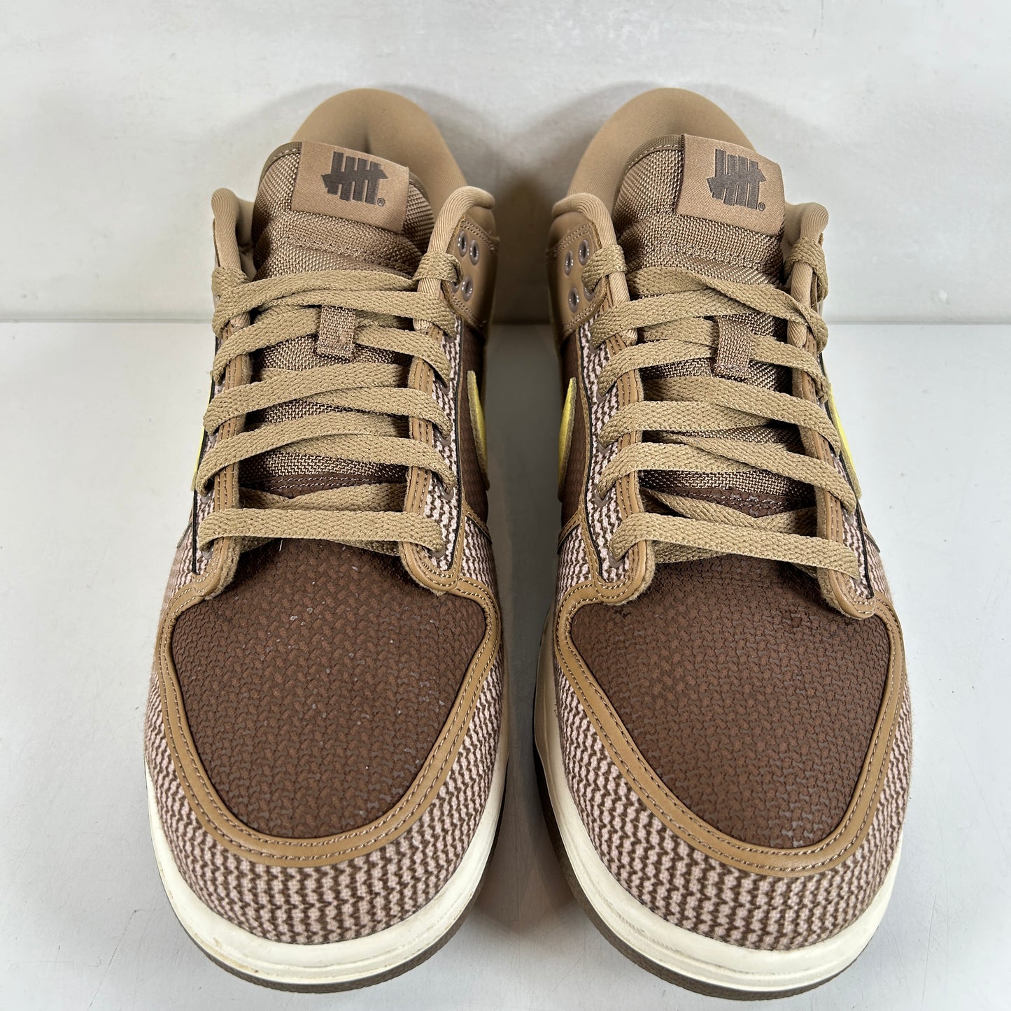 DH3061 200 Nike Dunk Low SP UNDEFEATED Canteen Dunk [USED] - 13 M (Used)