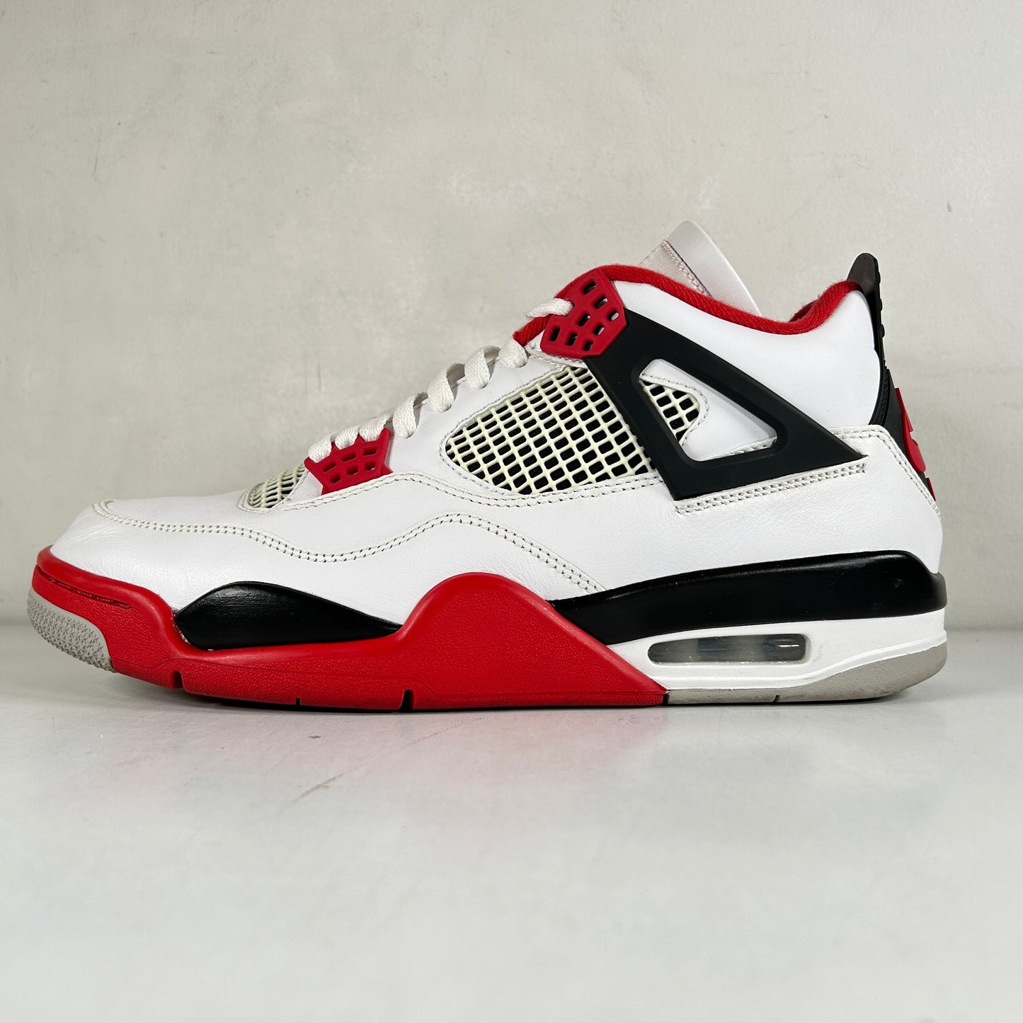 DC7770 160 Jordan 4 Retro Rojo Fuego (2020)