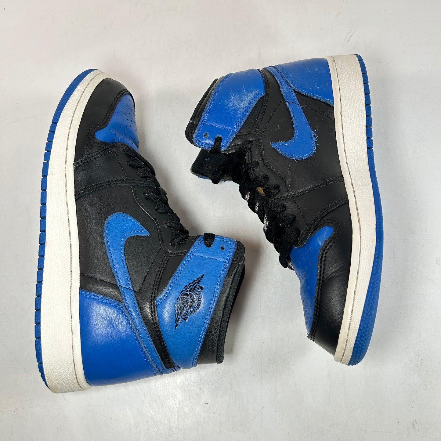 575441 007 Jordan 1 Retro Royal (2017) (GS) [USED] - 5.5 Y (Used2)