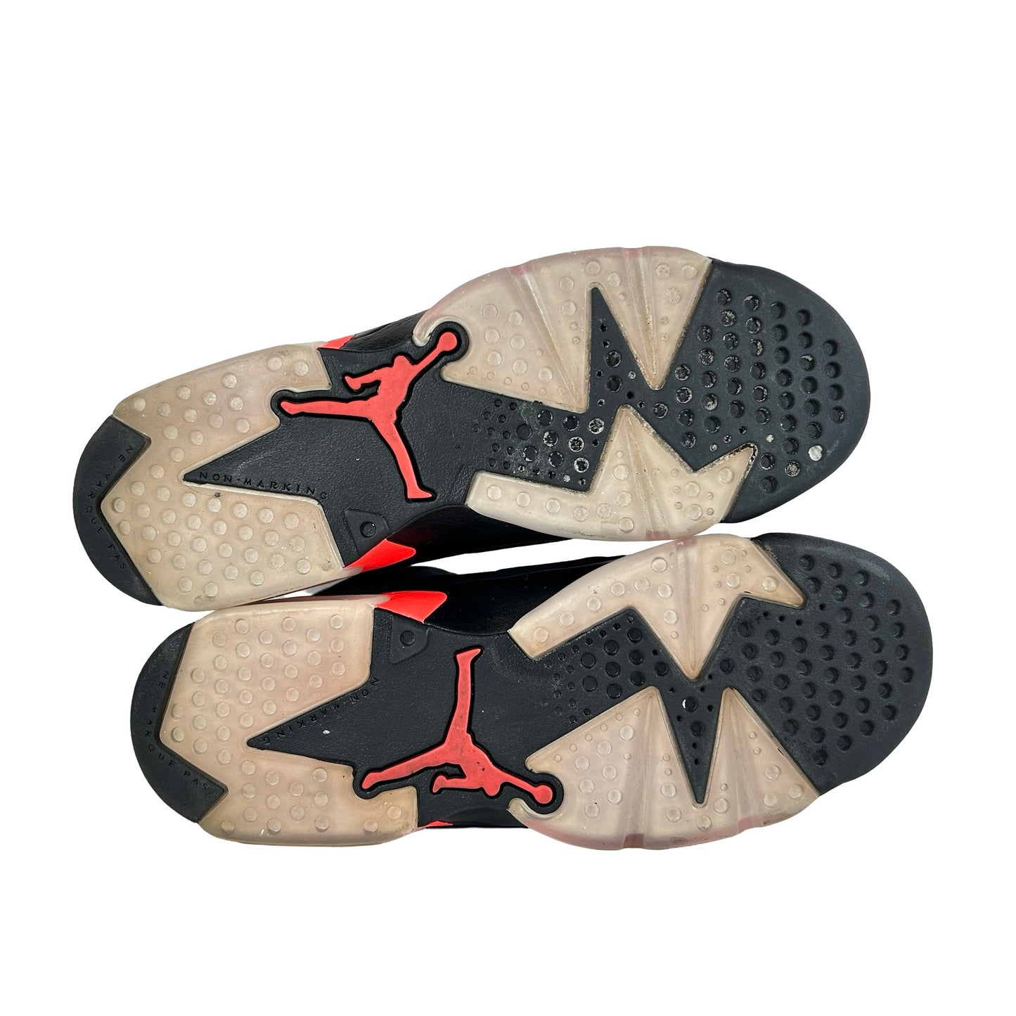 384665 060 Jordan 6 Black Infrared 2019 (GS) - 5.5 Y (Used)