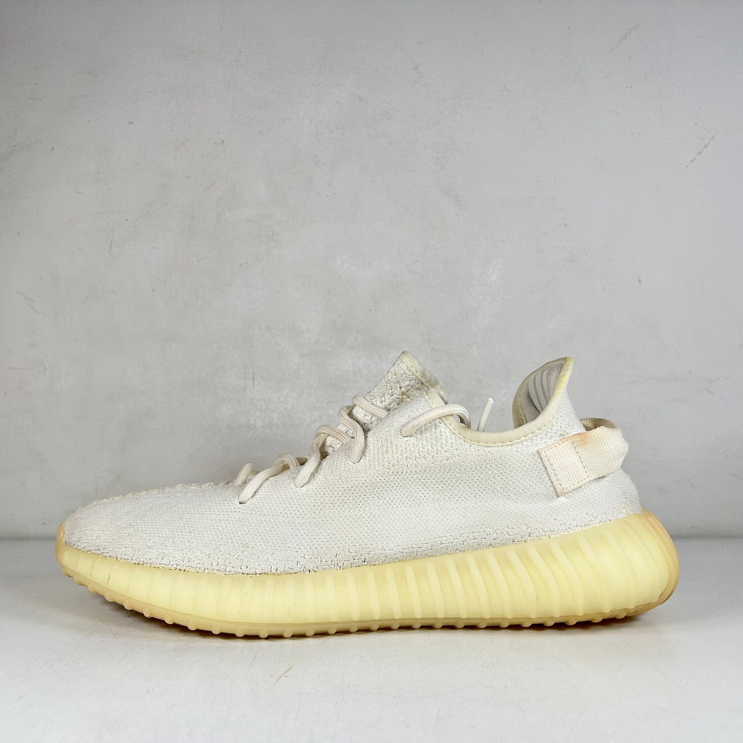 CP9366 Yeezy 350 V2 Crema Blanco