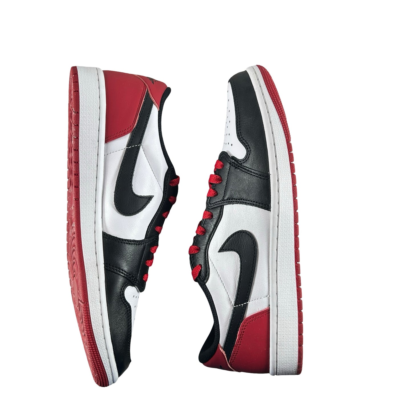 CZ0790 106  Jordan 1 Retro Low OG Black Toe (2023) [USED] - 11 M (Used5)