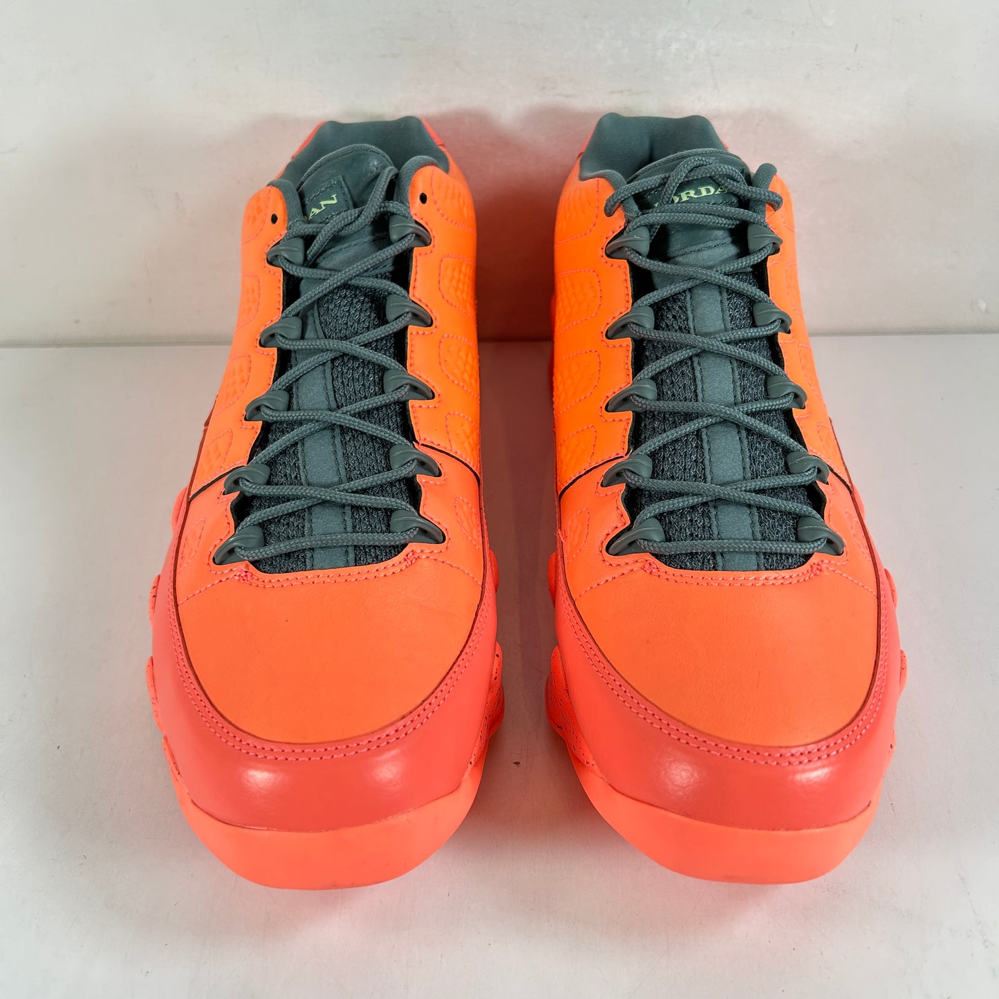 832822 805 Jordan 9 Retro Low Bright Mango [USED] - 10.5 M (VNDS) (Replace Box)