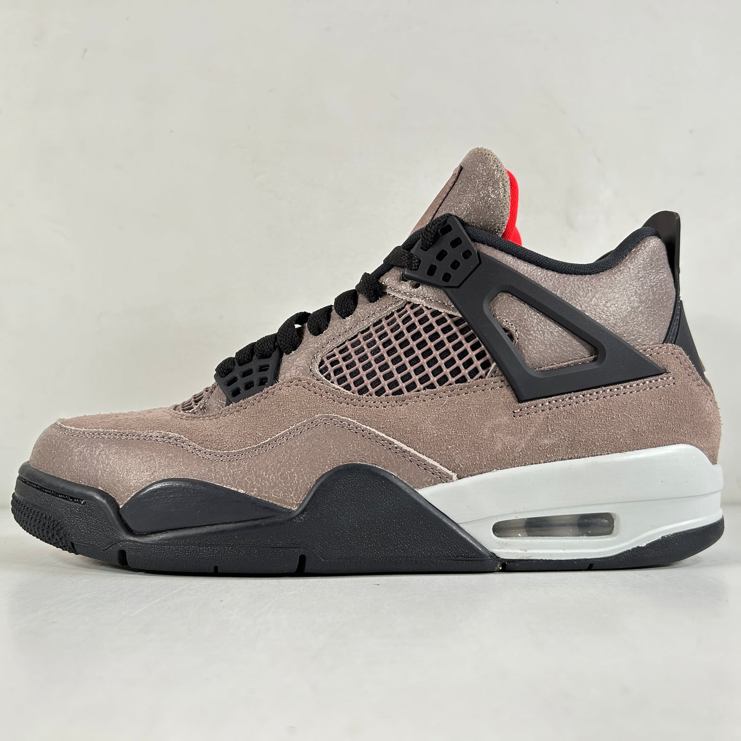 DB0732 200 Jordan 4 Taupe Haze [USED] - 8.5 M (Used)