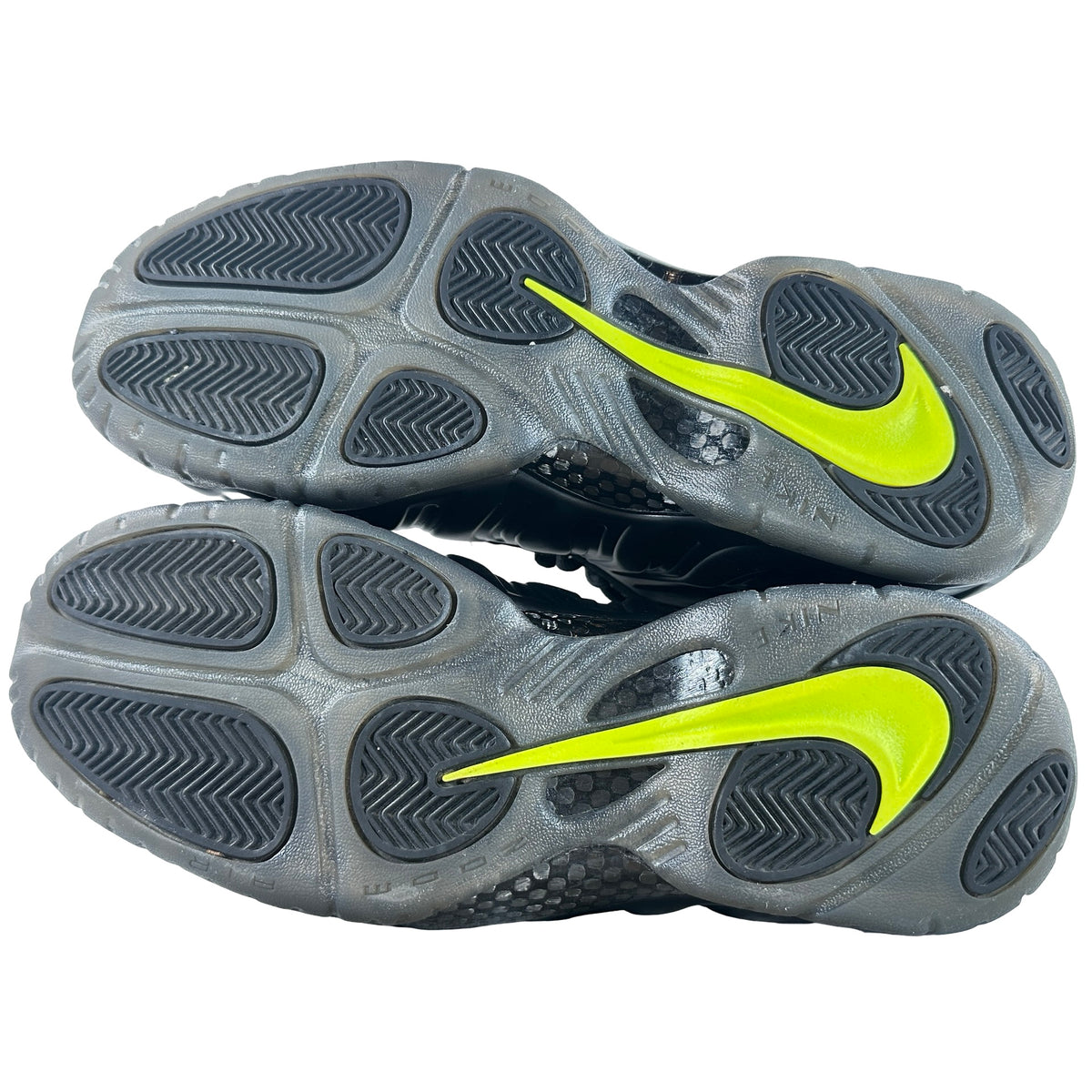 HF0794 002 Nike Air Foamposite Pro Voltage (2026) [USED] - 11.5 M (Used2)