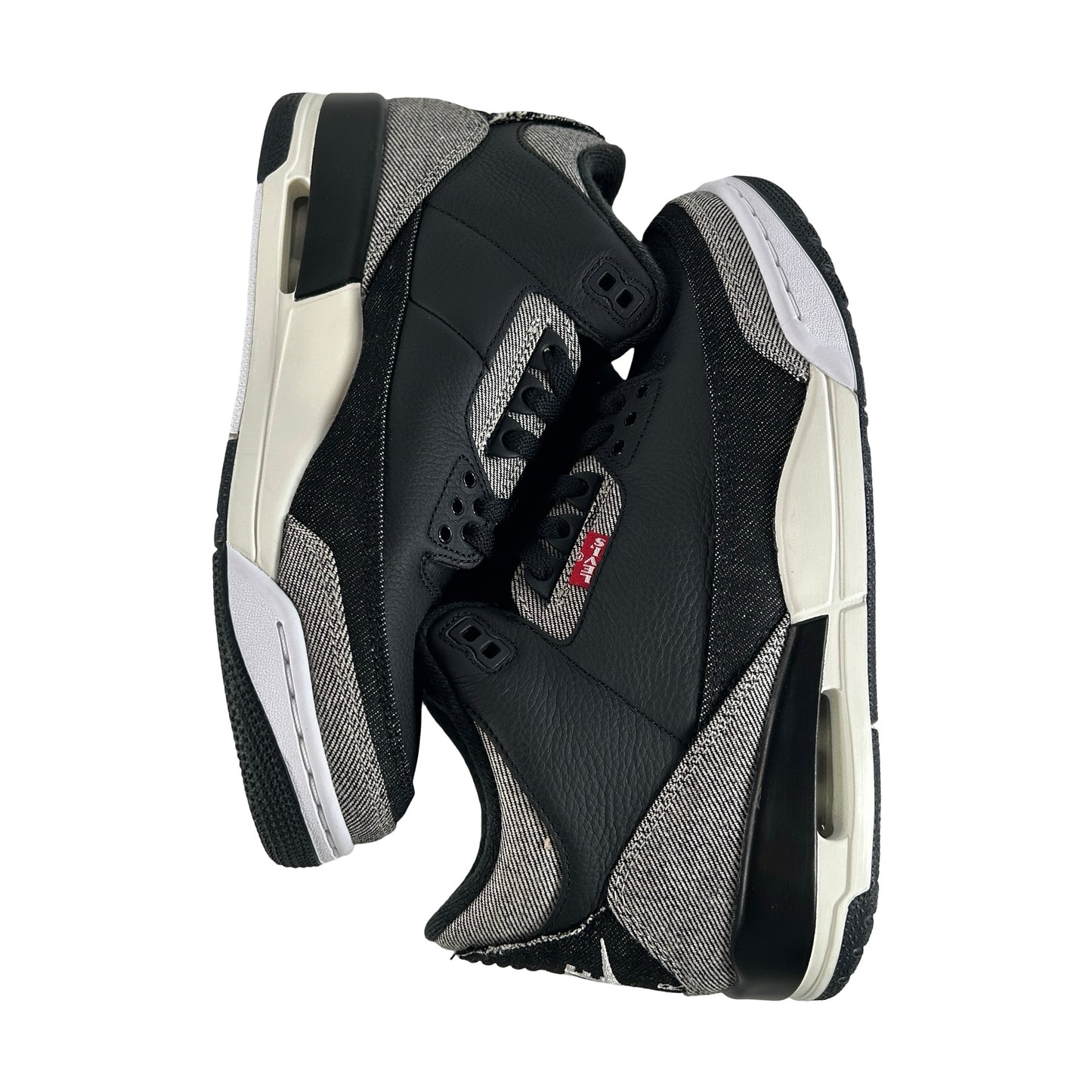 IR0914 400 Jordan 3 Retro Levi’s Black [USED] - 8 M (VNDS)