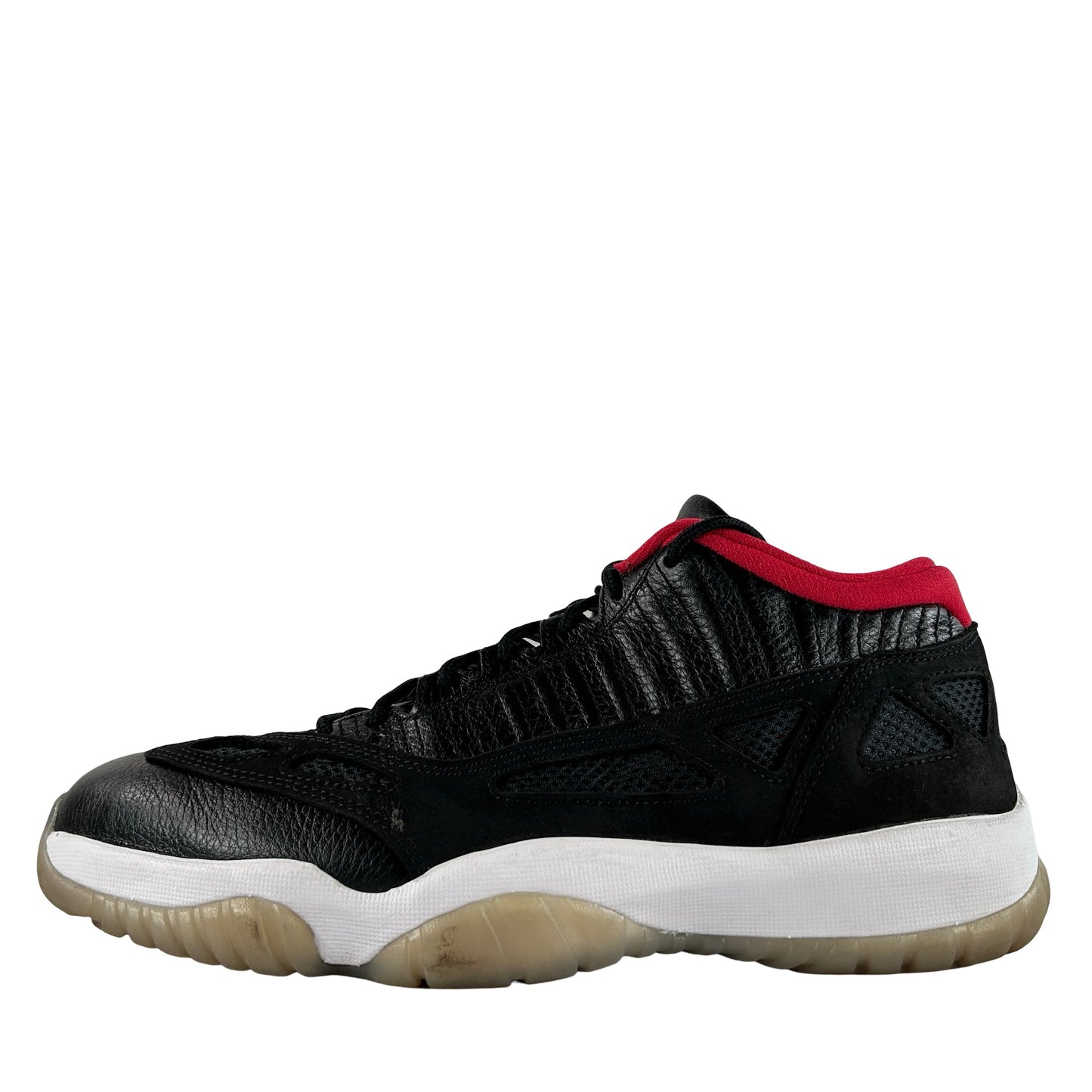 919712 023 Jordan 11 Retro Low IE Bred (2021) - 10 M (Used) (No Box)