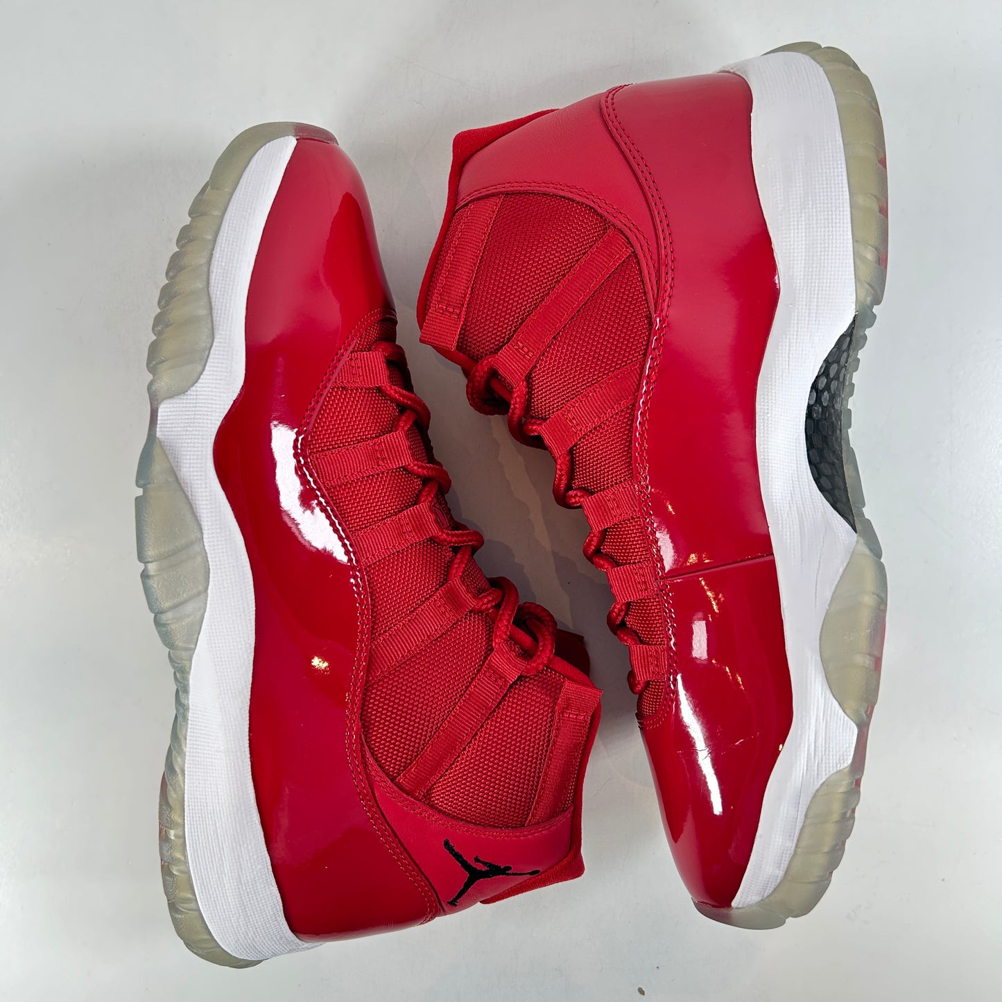 378037 623 Jordan 11 Retro Win Like 96 [USED] - 10.5 M (VNDS)