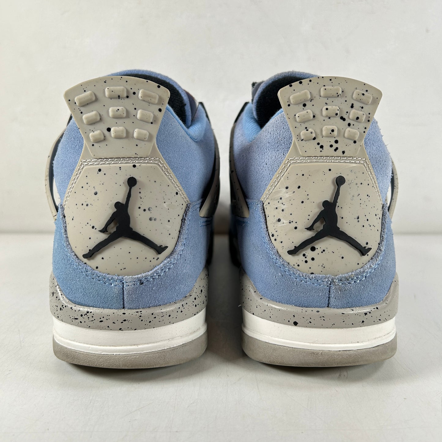 CT8527 400 Jordan 4 University Blue [USED] - 8 M (Used)