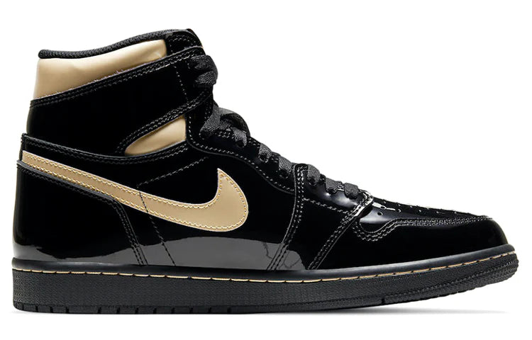 555088 032 Jordan 1 Retro High Black Metallic Gold (2020)