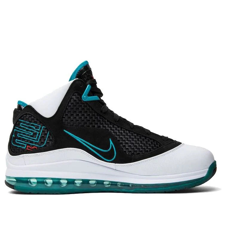 CU5133 100 Nike LeBron 7 NFW Red Carpet (2019)
