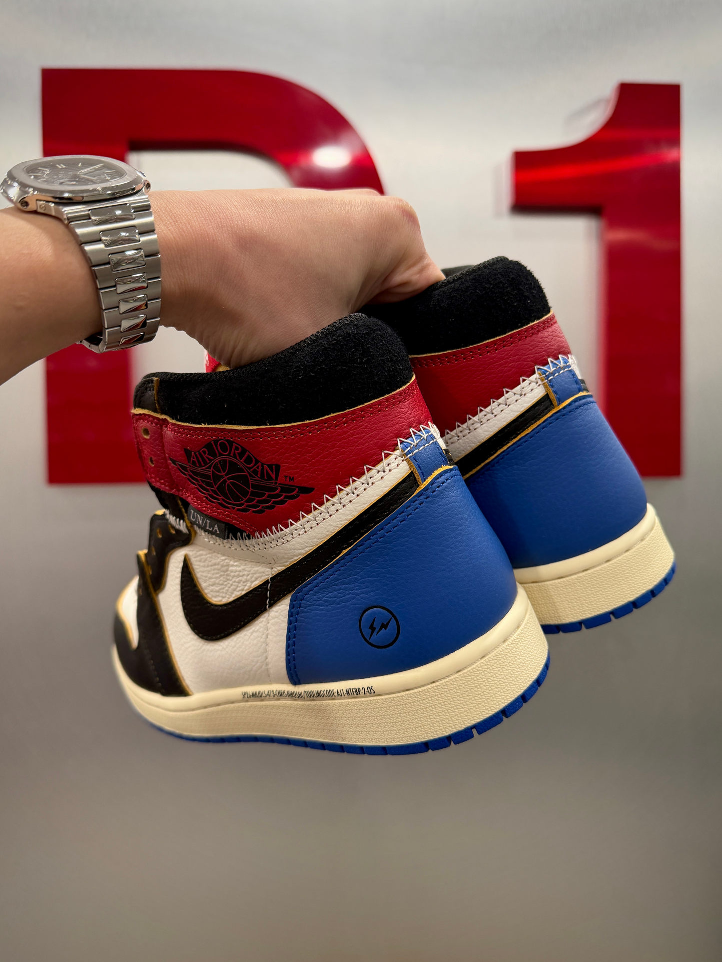 IO7847 002 Air Jordan 1 Retro High OG SP Fragment x Union LA Varsity Red Sport Royal