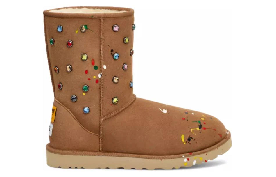1166953-CHE UGG Classic Short Boot Gallery Dept. Chestnut