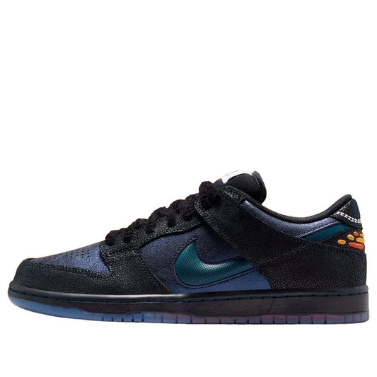 IQ1323 001 Nike SB Dunk Low Pro Bluetile Skateboards